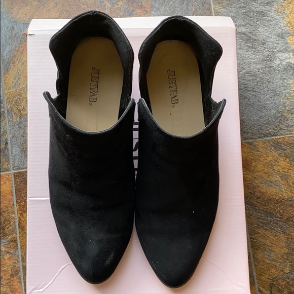 🖤JustFab Tyler cur-out booties🖤 - Picture 5 of 10